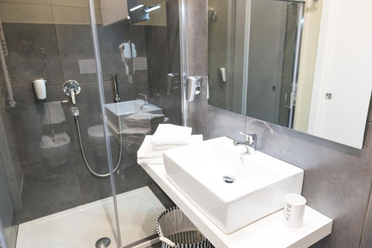 Residence Del Sole 만프레도니아 외부 사진